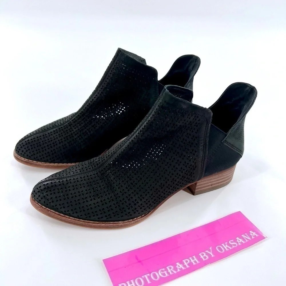 Vince Camuto Women's Black Celena Perforated Bootie size 6